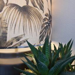 Natural Botanical Leaves Lampshade in Cotton With White Lining - thumbnail 2