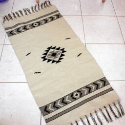 Handwoven White Wool Kilim Rug Boho Accent Rug - 27.5x55 Inches - thumbnail 3
