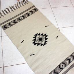Handwoven White Wool Kilim Rug Boho Accent Rug - 27.5x55 Inches - thumbnail 1