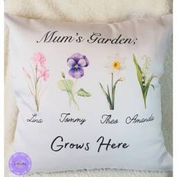 Personalized Birth Flower Pillow Mum's Garden Family Name Cushion - thumbnail 2