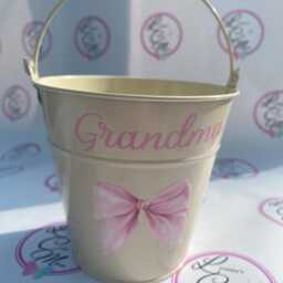 Personalised Tin Planter Grandma/Nanny Gift With Bow Design - thumbnail 2