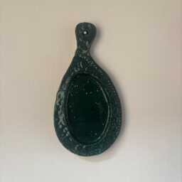 Handmade Green Glaze Ceramic Vintage Hairbrush & Doily Design Small Hanging Mirror - thumbnail 2