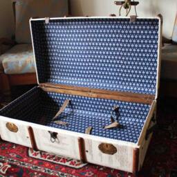 Bentwood Vintage Steamer Trunk Coffee Table, Toy Hope Chest Storage Bench Exclusive Furniture Keith - thumbnail 3