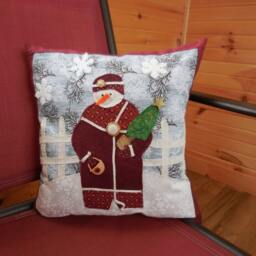 Snow Lady Pillow - thumbnail 4