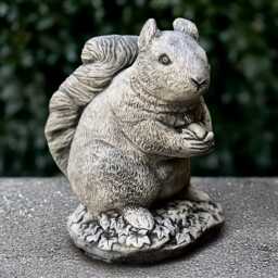 Concrete Squirrel With Nut Statue Stone Sculpture Cement Animal Ornament Animal Decor Handmade Art Squirrel Lover Gift - thumbnail 3