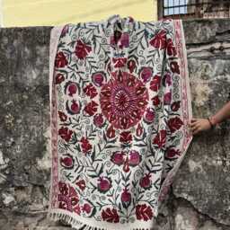Suzani Cotton Throw Blanket, Bohemian Ethnic Floral Home D??cor - thumbnail 2
