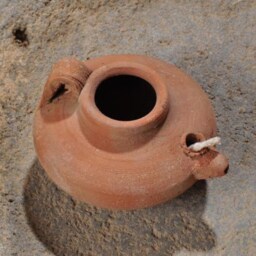 Hand Made Pottery Oil Lamp Vintage, Authentic Lamp, Jesus Land, Jerusalem, Votive Candles Ancient Lamp, Vintage Lighting, Rustic - thumbnail 2