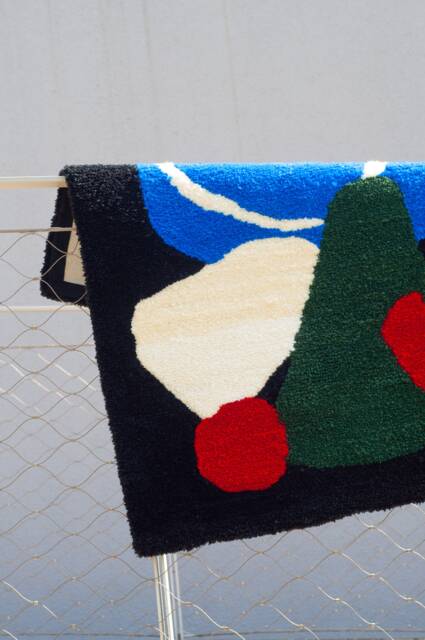 Hand-Tufted Wool Area Rug Geometric Mid-Century Modern Decor - 31x39 Inch - image 1