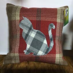Handmade Tartan Cat Cushion, Scottish Wool Pillow, Rustic Home Decor, Gifts - thumbnail 2