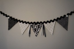 White & Black Pet Bunting - Cotton Dogs Cats Fabric, Decor - thumbnail 1