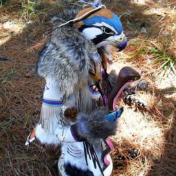 standing Kestrel Or Sparrowhawk Manitou - Spirit Totem - thumbnail 3