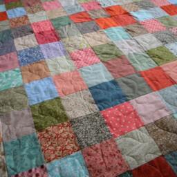 Handmade Patchwork Quilt Retro Pastel Cotton Bedding - 81x81 - thumbnail 2