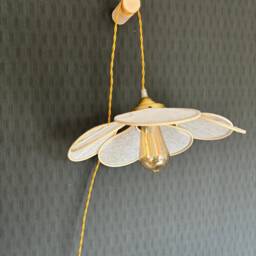 7-Petal Linen & Rattan Flower Lamp - Chandelier Wall Light Handcrafted - thumbnail 2