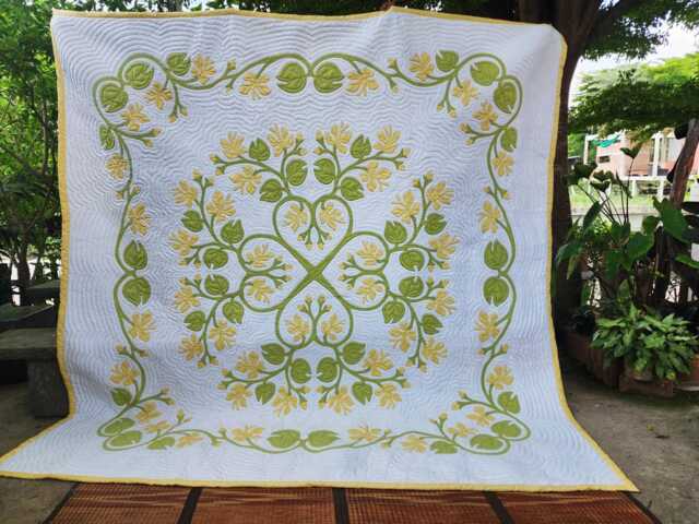 Ulu Breadfruit Hawaiian Quilt, Custom Queen - Cal King Bedding, Museum Quality Tropical Applique Bedspread, Artisan Hand Quilted Textile Art - image 1