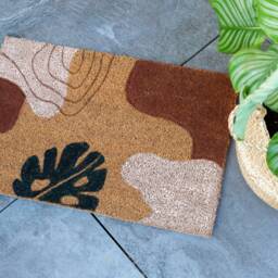Modern Boho-style Monstera Doormat - thumbnail 3