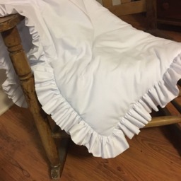 Simple Sweet Soft White Ruffled Cotton Baby Blanket - thumbnail 3