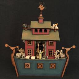Wooden Noah's Ark-Mo Dallas - thumbnail 2