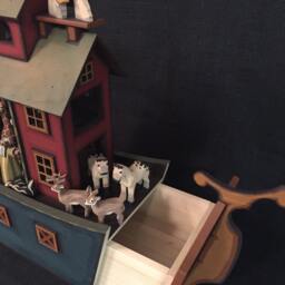Wooden Noah's Ark-Mo Dallas - thumbnail 4