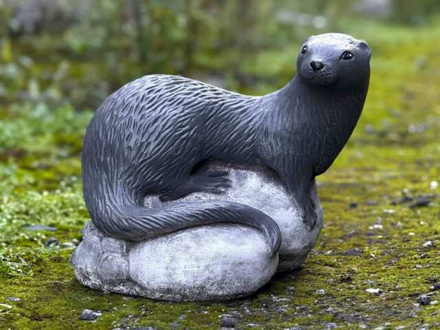 Unique Otter Figurine Concrete Sculpture Cement Wildlife Decoration Stone Animal Statue Otters Lover Gift Garden & Home - image 1