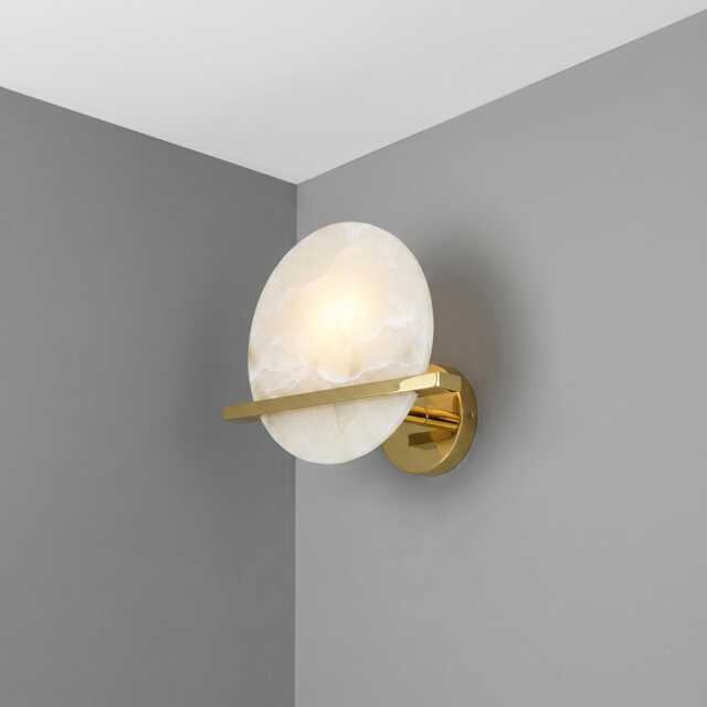 Luxury Natural Alabaster Wall Sconce - Elegant Round Stone Gold Brass Light, Modern Art Deco For Living Room & Bedroom Decor - image 1
