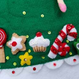 Christmas Tree Skirt - thumbnail 3