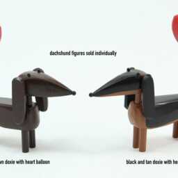 Doxie With Heart Balloon - thumbnail 2