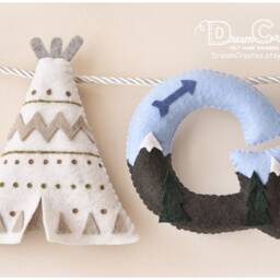 Felt Name Sign Gray Bear Adventure Nursery Garland - thumbnail 3