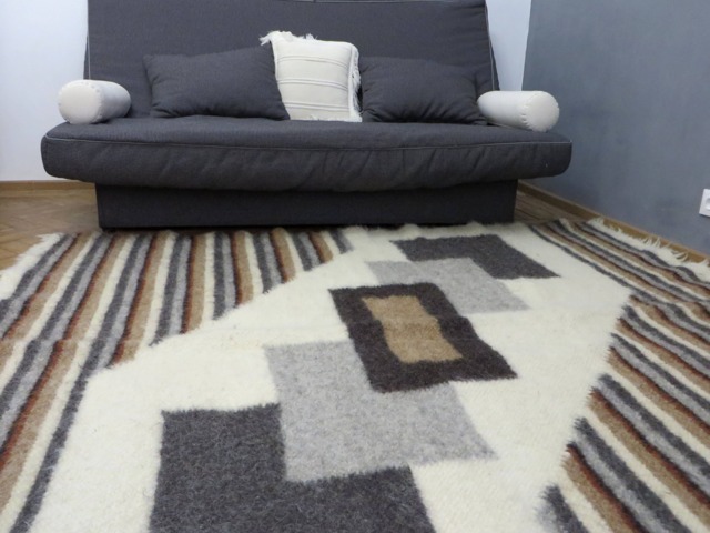 Handwoven Wool Rug Geometric Strips, Modern Living Room Decor - 225x175cm - image 1