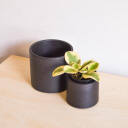 Charcoal Concrete Planter Pot With Drainage Hole