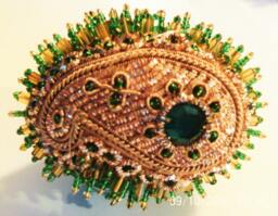 Handmade Beaded Christmas Ornament, Gold & Green Paisley, 3 Inch Egg - thumbnail 1