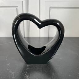 Black Heart Shaped Small Glossy Porcelain Vase Or Sculpture For Artificial Arrangement As An Ornament - thumbnail 3