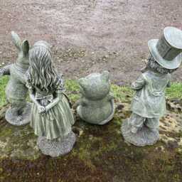 Set Of 4 Resin Alice in Wonderland Figure Ornaments - Alice, Mad Hatter, White Rabbit & Cheshire Cat - thumbnail 3