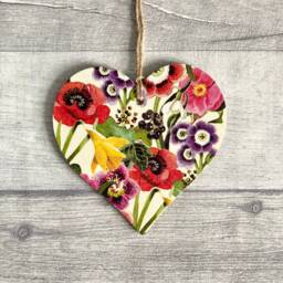 Emma Bridgewater Spring Floral Decoration, Wooden Heart Ornament For Gardener, Botanical Wall Decor - thumbnail 1