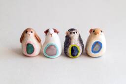 Lucky Plumps Small Pet Figurine With Healing Crystal - thumbnail 1