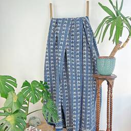 Kantha Stitch Pure Cotton Reversible Bed/Sofa Throw King Size Handmade Dohar - White Indigo Blue Geometric Climber Stripe Shrub Motif - thumbnail 3