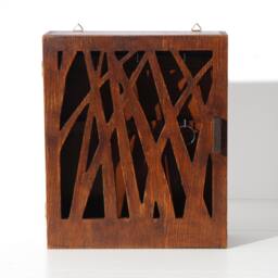 Medium Brown Wooden Key Box Nature-Inspired Cabinet - thumbnail 2