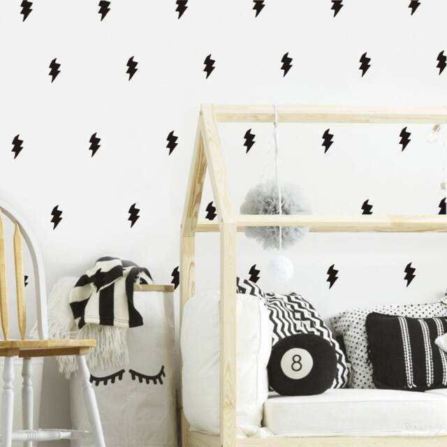 stickers On The Wall Drawn-sticky Lightning Bolts Boy's Room Youth - image 1