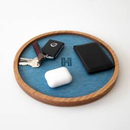 Personalized Custom Valet Tray Made Of Felt & Wood/storage & Dish For Keys Wallet Phone More - thumbnail 2