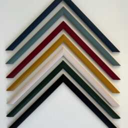 Bespoke Reeded Picture Frame - Hand-Painted Curved Wooden Art - thumbnail 3