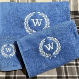 Personalised Embroidered Monogram Laurel Towel Hand Bath Sheet 500Gsm 100% Cotton - thumbnail 2