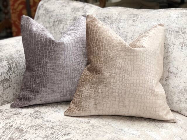 Luxury Champagne Blush Croc Cushion Cover - Glamorous Pillow Covers Animal Print - image 1