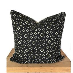 Handmade African Mudcloth Pillow Cover, Black & White Bogolan Print, 20 Inch - thumbnail 1