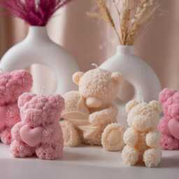 xl Rose Bear Candle Handmade Soy Wax Gift - thumbnail 2