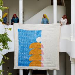 Oversized King Cotton Quilt Reversible Block Printed Kantha Blanket, Modern Bedspread Set - thumbnail 2