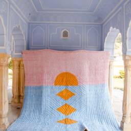 Oversized King Cotton Quilt Reversible Block Printed Kantha Blanket, Modern Bedspread Set - thumbnail 3