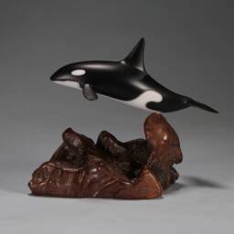 Killer Whale Orca By John Perry 6In Long Sculpture Statue On Burlwood Base. Signed - thumbnail 2