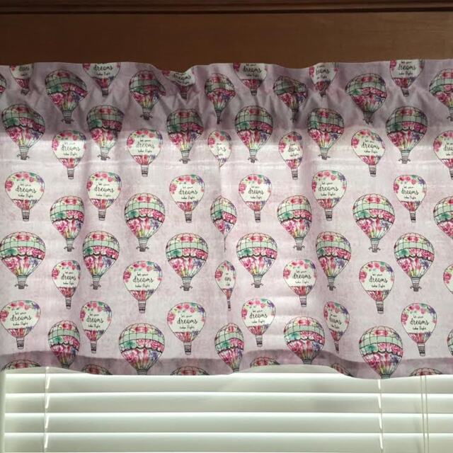 Hot Air Balloons Valance ~ 42 Inches Wide - image 1