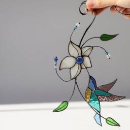 Hummingbird Stained Glass Suncatcher Farmhouse Home House Decor Bird Window Wall Hangings. Living Kitchen Room Art - thumbnail 3