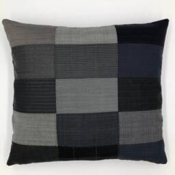Handmade Patchwork Pillow Cover 45x50cm/18x20Inch - Scandinavian Style Geometric Pattern Hand-Quilting - thumbnail 2
