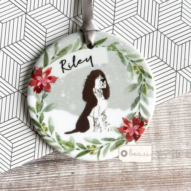 Personalised Pet Ornament Christmas Dog Cat Greenery Wreath Design Acrylic Or Ceramic Round Ornament Keepsake Tree Decoration - image 1